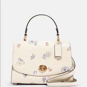 Dandelion Floral Coach Bag 💜